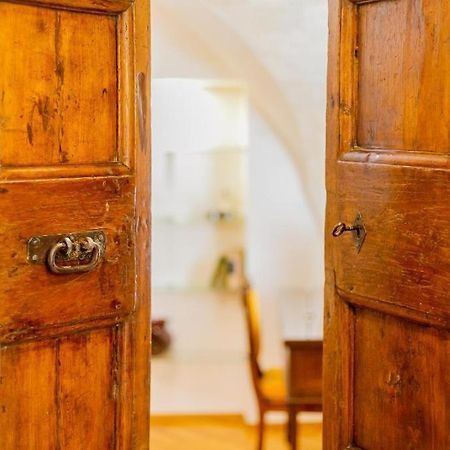 Palazzo Di Citta Bariヴィラ エクステリア 写真